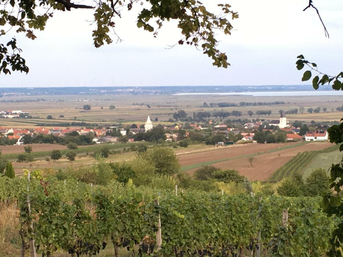 Ferienhaus Beim Turm Breitenbrunn  Luaran gambar